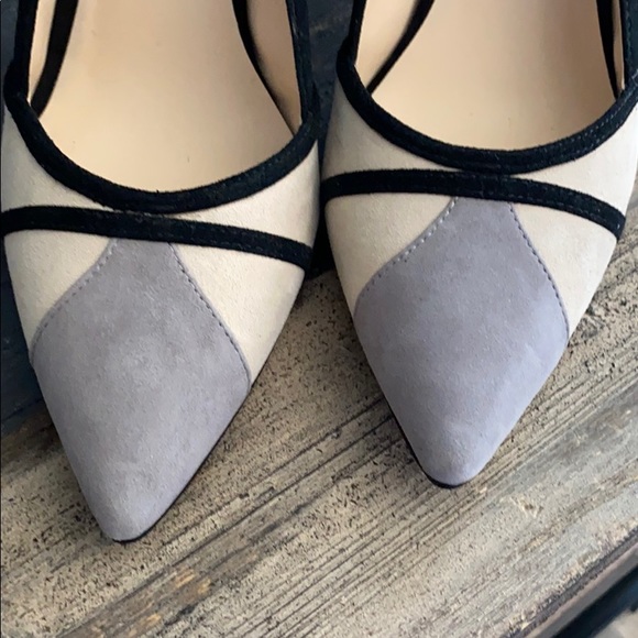 Shoes - Picture 4 of 6